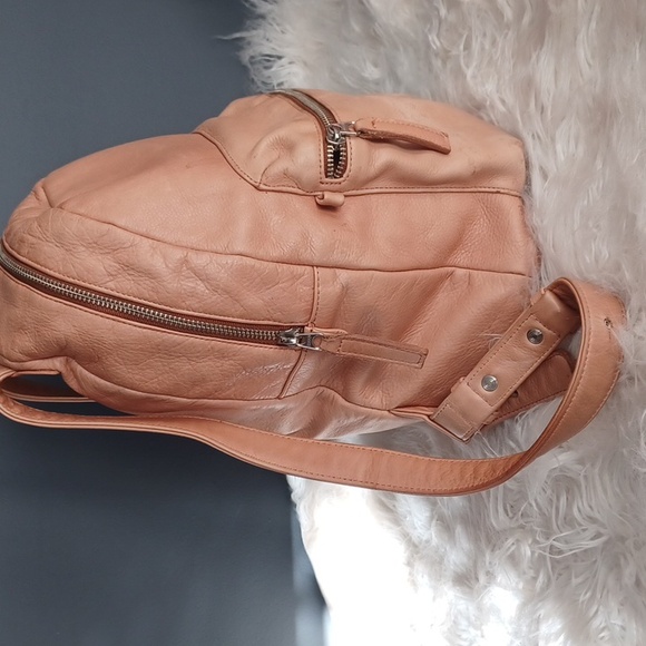 BAGGU  Milled Lrarher Backpack main image 7